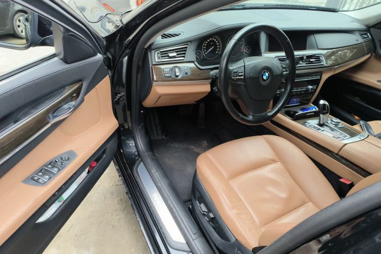 Used BMW 7 Series 2009 740Li Leading Model