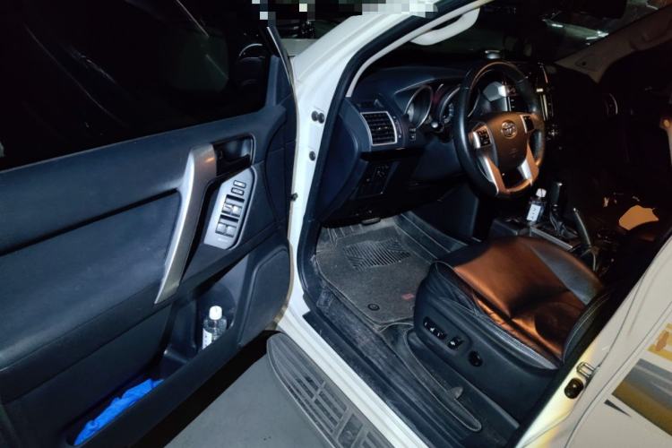 Used Toyota Prado 2016 2.7L Automatic Luxury Edition
