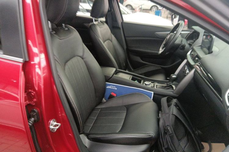 Used Mazda CX-4 2018 2.0L Automatic Two-Wheel Drive Blue Sky Dynamic Version China V Standard