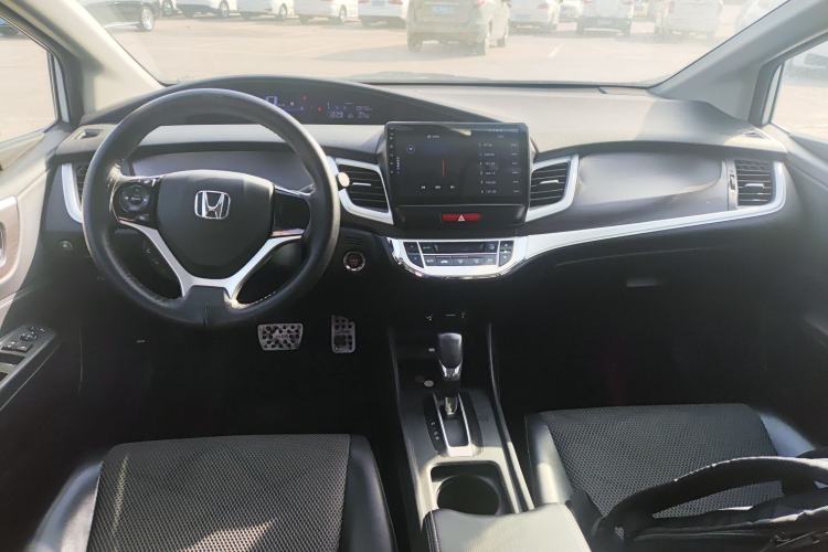Used Honda Jade 2016 1.8L Automatic Comfort Elite Version 5 Seats
