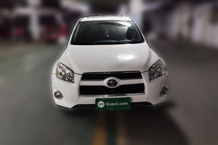 Used Toyota RAV4 2010 2.4L Automatic Deluxe Upgrade Edition