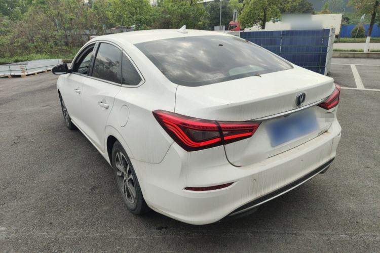 Used CHANGAN Eado 2018 1.6L GDI Manual Fashion Edition

