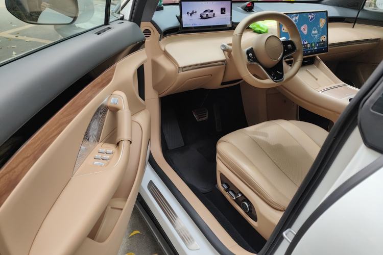 Used Hima Luxeed R7 2025 Range-Extended Version 360 km Max