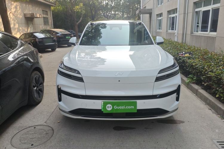 Used ONVO Luxeed L90 2025 Model—Ultra Six-Seater Version