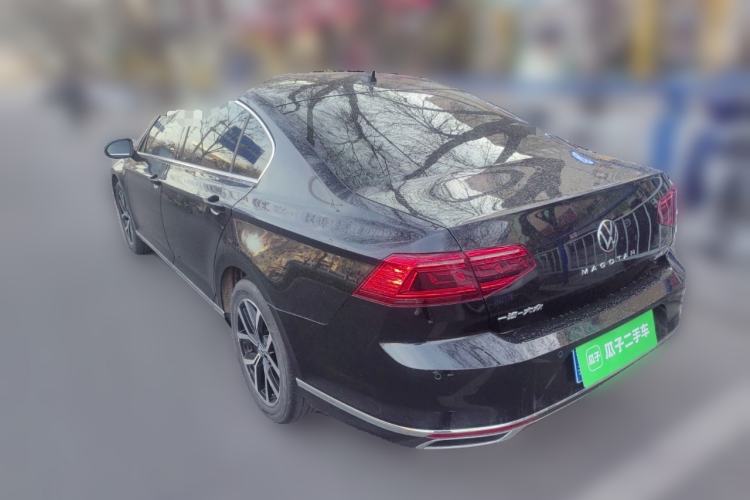 Used Volkswagen Magotan 2020 330TSI DSG Leading Model Rear Left 45 Deg