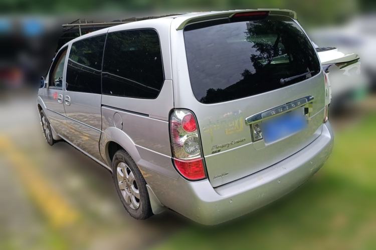Used Buick GL8 2006 Lu Zun 3.0L GT Elite Edition
