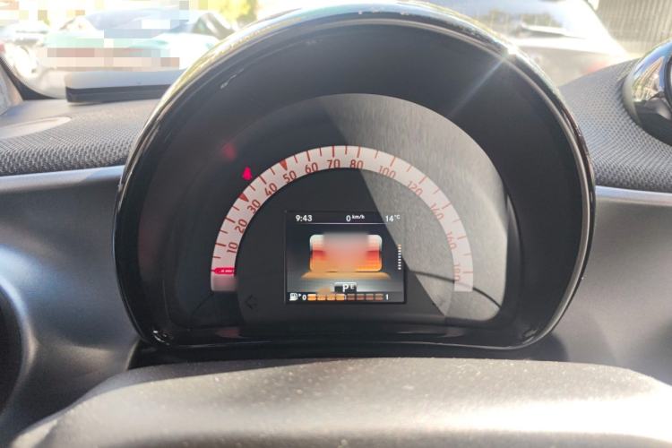 Used smart fortwo 2018 1.0L 52kW Hardtop Passion Edition China V Standard
