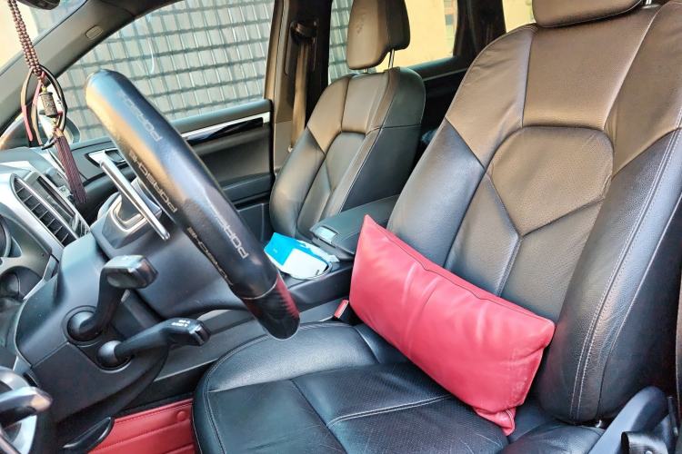 Used Porsche Cayenne 2014 Cayenne Platinum Edition 3.0T