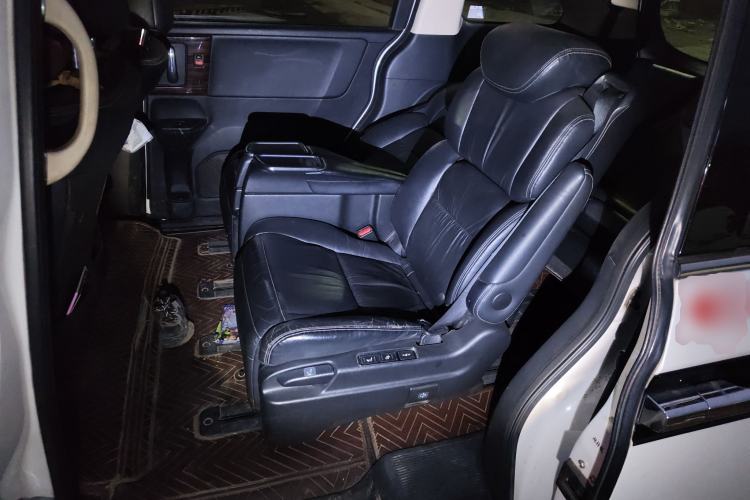 Used Honda Elysion 2016 2.4L Luxury Edition
