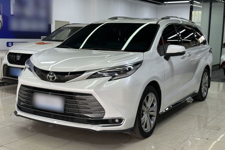Used Toyota SIENNA 2024 2.5L Hybrid Luxury Edition