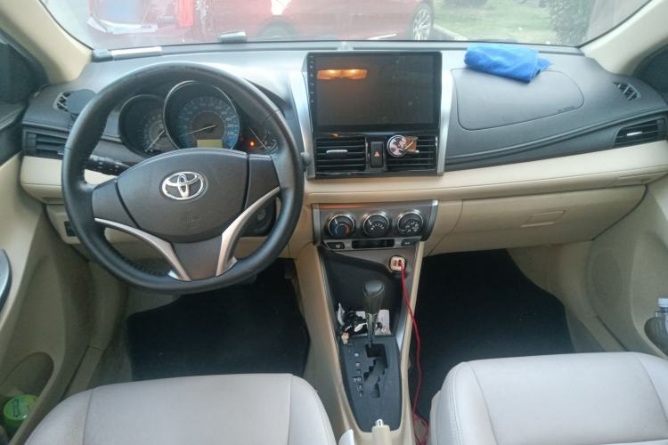 Used Toyota YARiS L Zhi Xuan 2015 1.5E Automatic Charm Edition