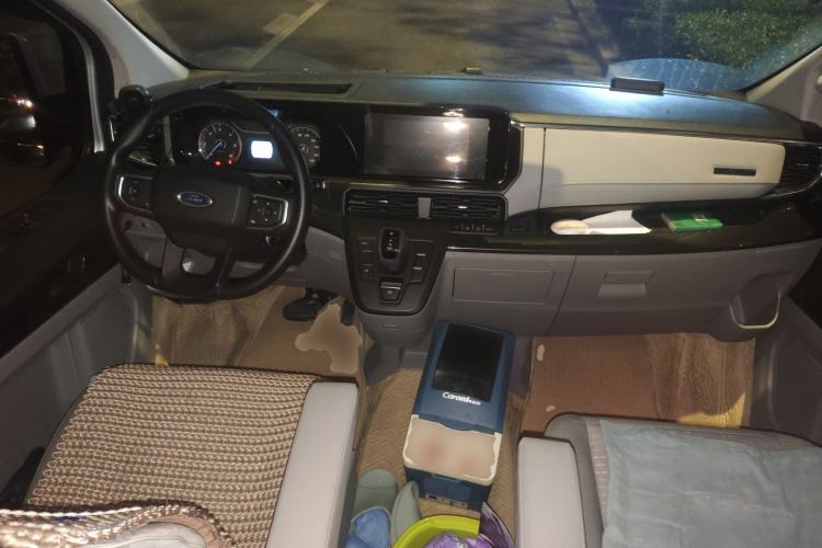 Used Ford Transit 2023 2.0T Diesel Automatic Commercial Van Short Wheelbase Low Roof—7/8/9-Seater
