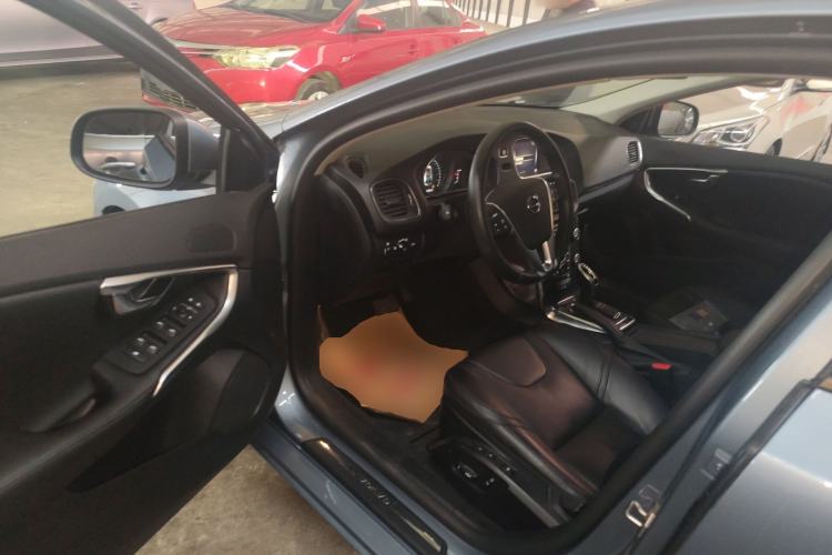 Used Volvo V40 2017 T3 Zhiyi Edition Driver Seat
