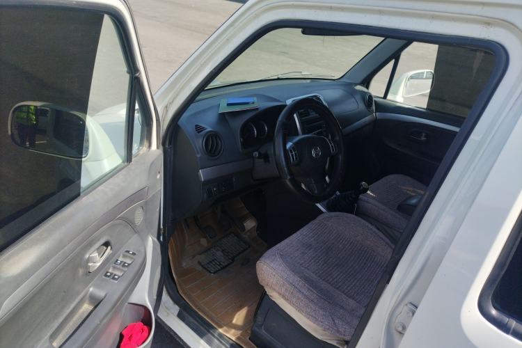 Used Suzuki Wagon R X5 2013 Cruise Edition 1.4L VVT Standard Model Driver Seat