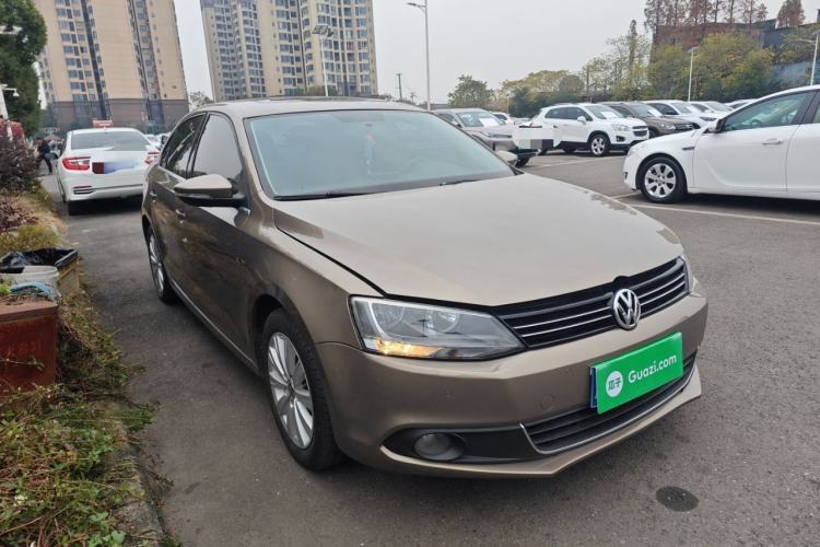 Used Volkswagen Sagitar 2014 Revised Version 1.4TSI Manual Luxury Edition
