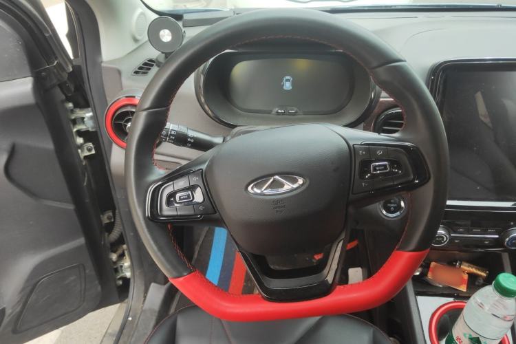 Used Chery QQ Little Ant 2023 251km True Love Edition Lithium Iron Phosphate Steering Wheel