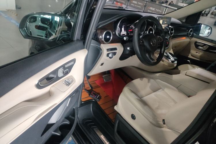 Used Mercedes-Benz V-Class 2018 V 260 L Prestige Extended Version China V Driver Seat