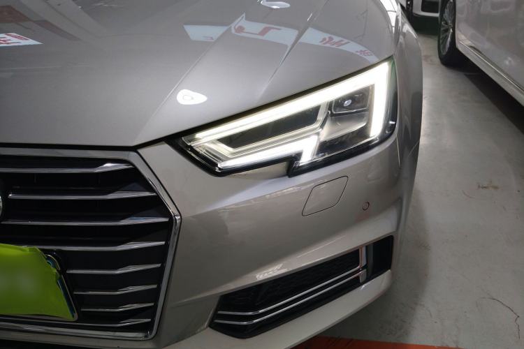 Used Audi A4L 2019 40 TFSI Ambition China VI Left Front Headlight
