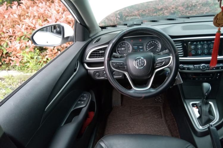 Used Buick GT 2019 18T Automatic Connected Elite Model China V Standard Steering Wheel