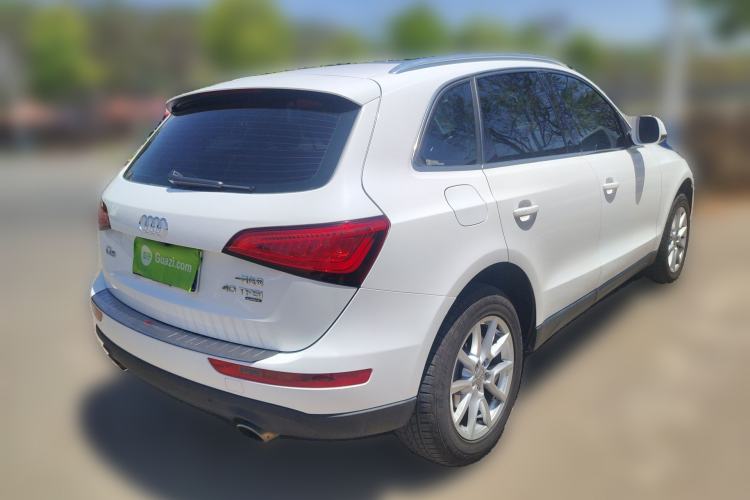 Used Audi Q5 2015 40 TFSI Trendy Edition Rear Right 45 Deg