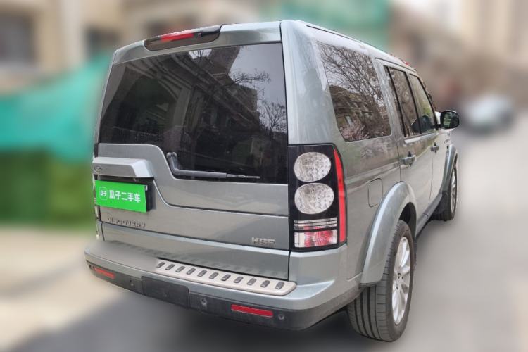 Used Land Rover Discovery 2014 3.0 SC V6 HSE Rear Right 45 Deg