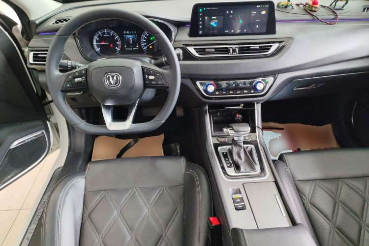 Used Changan Ruicheng CC 2022 Blue Whale Edition 1.5T DCT Luxury Model
