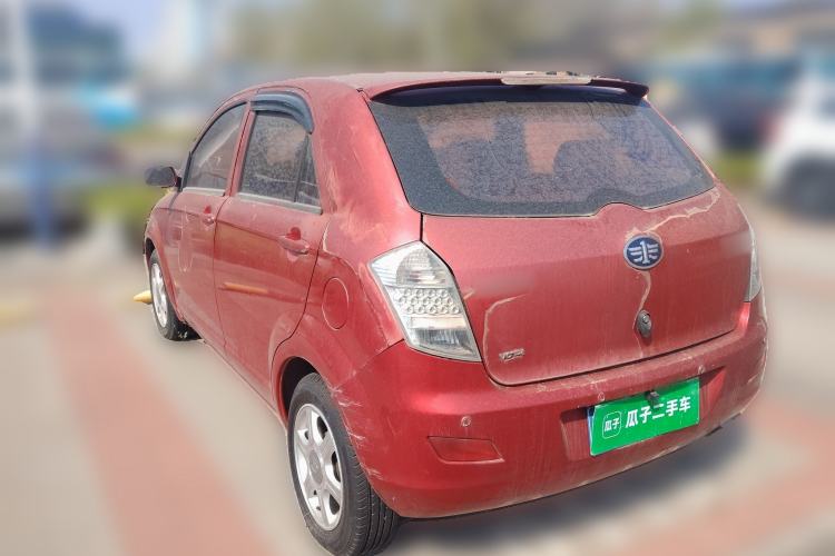 Used FAW Weizhi V2 2010 1.3L Manual Luxury Version
