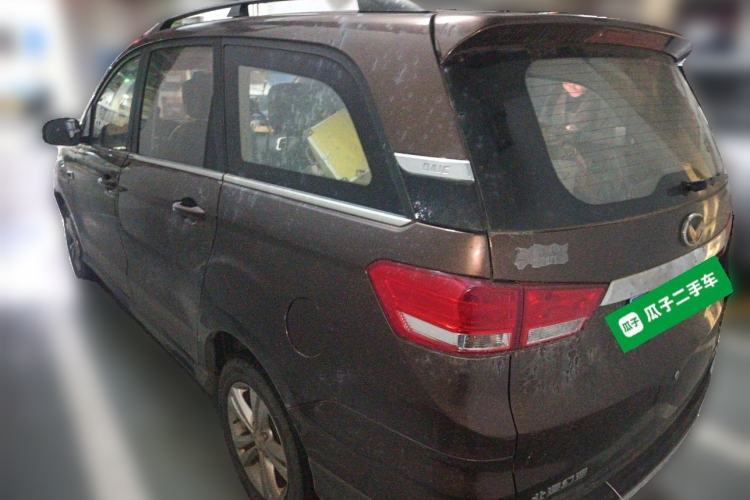 Used HYOSOW H3 2015 1.5L manual luxury version
