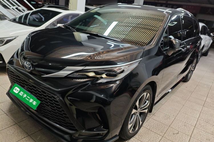 Used Toyota Granvia 2022 2.5L Hybrid Flagship Edition