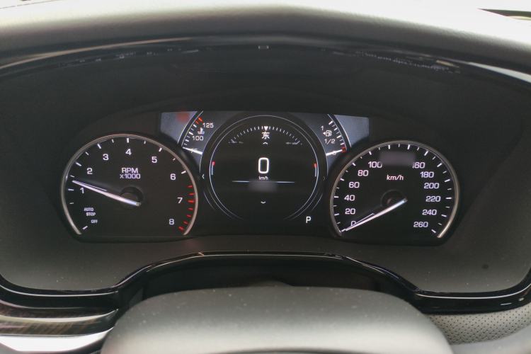 Used Cadillac XT5 2018 25T Luxury Model