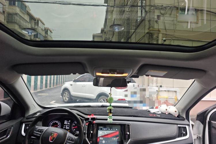 Used Roewe RX5 2018 20T Two-Wheel Drive Automatic Internet Smart Edition