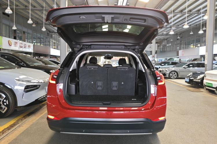 Used Nio ES8 2018 355 km Base Version 7-Seater Edition