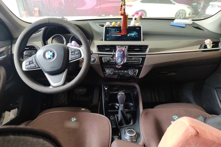 Used BMW X1 New Energy 2019 xDrive25Le Mileage Upgrade Version Center Console