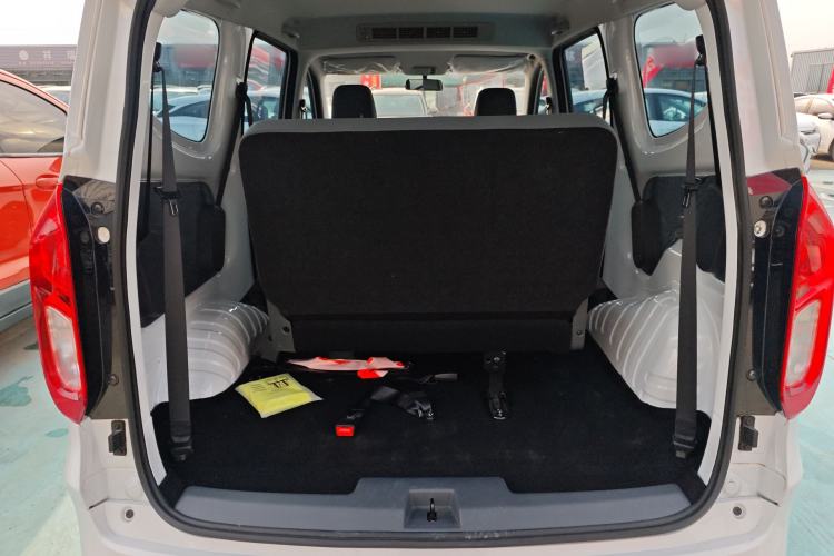 Used Wuling Hongguang New Energy 2024 All-Electric Model 300KM Standard Version
