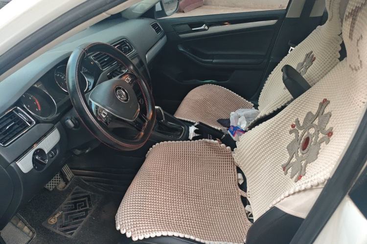 Used Volkswagen Sagitar 2017 1.6L Automatic Comfort Model Left Front Seat