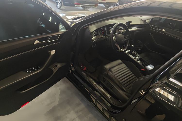 Used Volkswagen Magotan 2020 330TSI DSG Leading Model