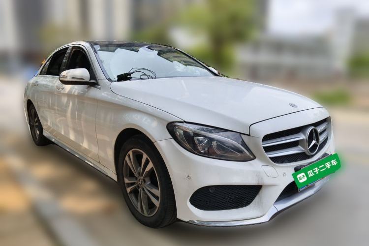 Used Mercedes-Benz C-Class 2017 Facelift C 200 L Sport Edition Front Right 45 Deg