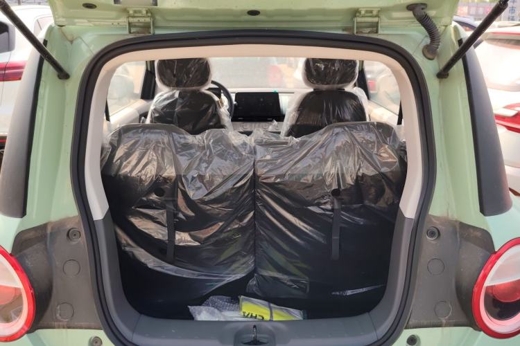 Used CHANGAN NEVO Lumin 2022 301km Honey-Sweet Version Trunk