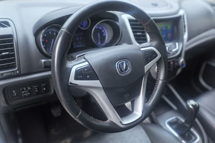 Used CHANGAN CS35 2016 1.6L Manual Luxury Model China V Standard Steering Wheel