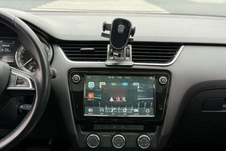 Used Skoda Octavia 2018 TSI230 DSG Luxury Edition
