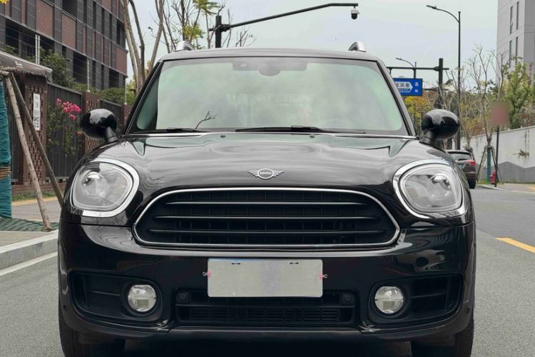 Used MINI Countryman 2019 1.5T COOPER ALL4 Artist Weekend Travel Edition