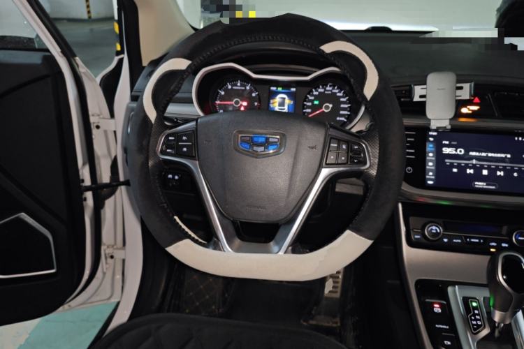 Used Geely Auto Emgrand GS 2018 Lingchao Edition 1.4T Automatic LingShang Smart Connectivity Model Steering Wheel
