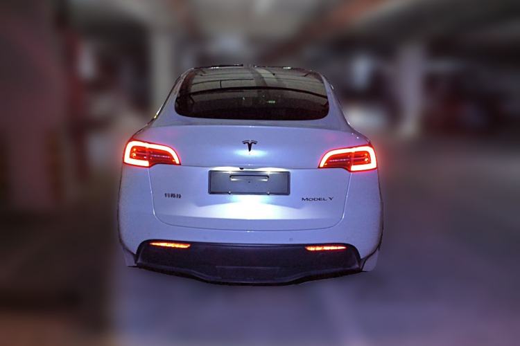 Used Tesla Model Y 2022 Rear-Wheel-Drive Version Rear