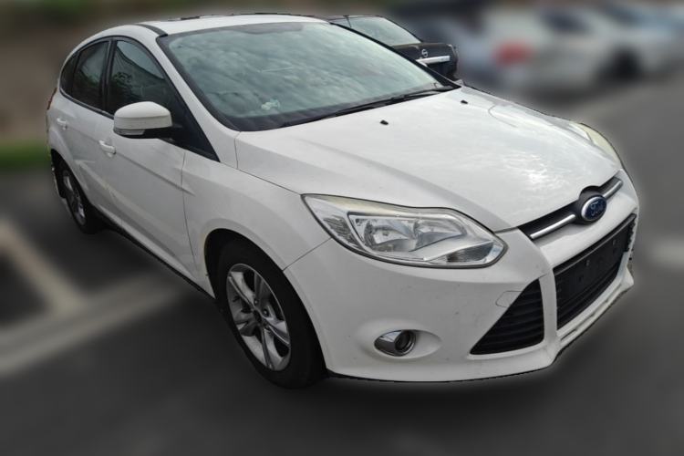 Used Ford Focus 2012 Hatchback 1.6L Automatic Fashion Edition Front Right 45 Deg