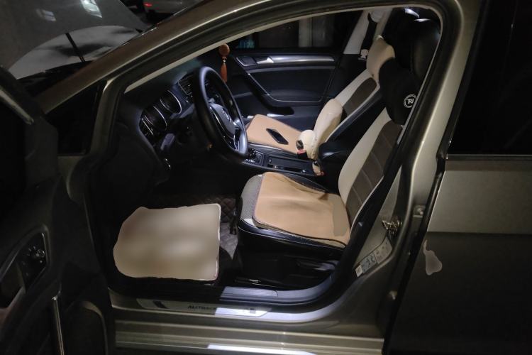 Used Volkswagen Golf 2019 1.8TSI Travel Edition
