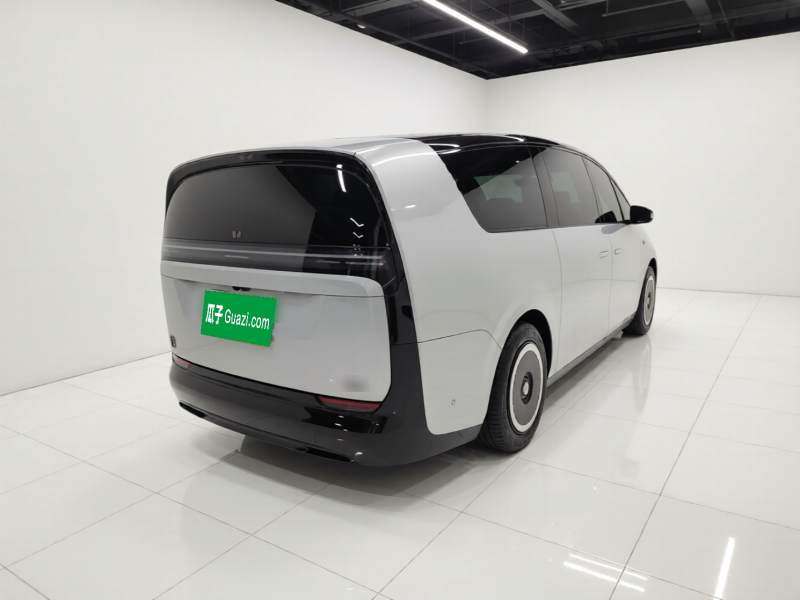 Used Li Auto MEGA 2024 Ultra Model — 6