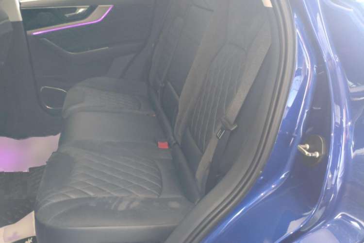 Used Hongqi HS5 2019 2.0T Smart Connect Flagship Edition
