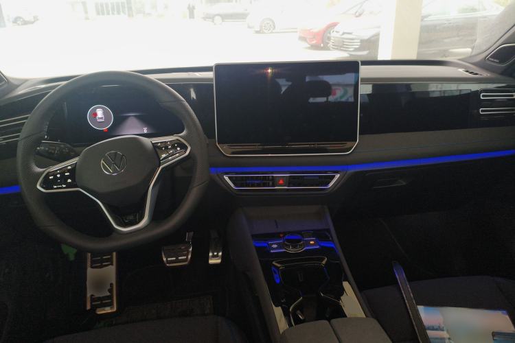 Used Volkswagen Tiguan L 2026 Model, PRO 380TSI Four-Wheel Drive R-Line Smart Luxury Edition Center Console