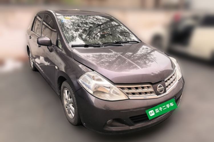 Used Nissan Tiida Sedan 2009 1.6L Automatic Tech Edition Front Right 45 Deg