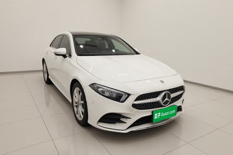 Used Mercedes-Benz A-Class 2021 A 200 L Sport Sedan Fashion Model
